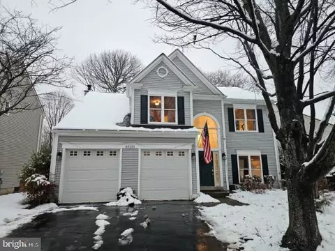 46516 Hollymead Pl, Sterling, VA 20165