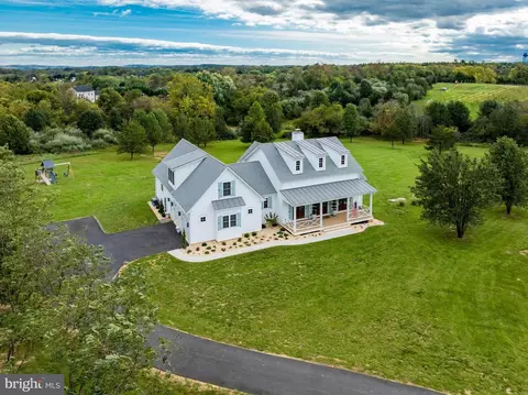 39737 Wenner Rd, Lovettsville, VA 20180