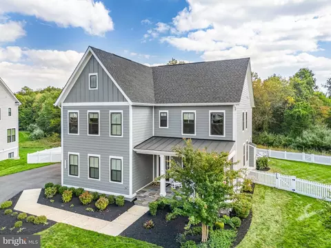 24354 Indian Bean Ct, Aldie, VA 20105