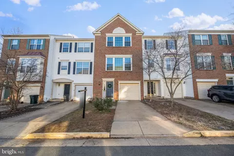 45497 Baggett Ter, Sterling, VA 20166