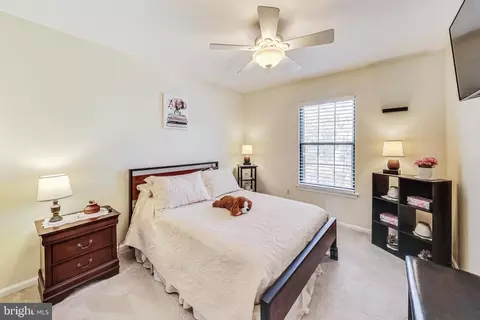 Bedroom - 43 Berkeley Ct, Sterling, VA 20165 photo 1 of 5