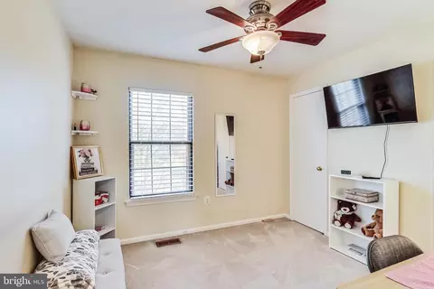 Other - 43 Berkeley Ct, Sterling, VA 20165 photo 3 of 10