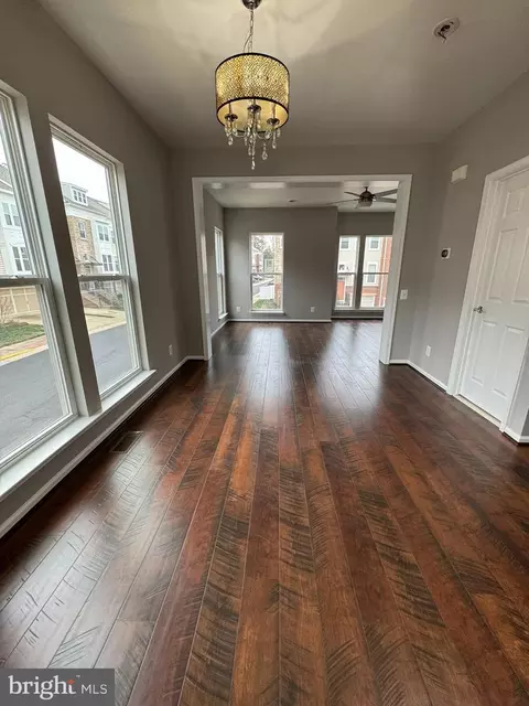42682 Redeemer Ter, Brambleton, VA 20148 photo 14