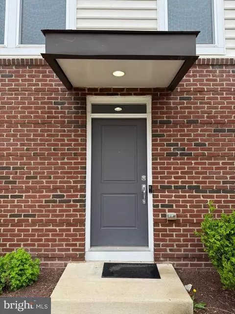 42682 Redeemer Ter, Brambleton, VA 20148 photo 4