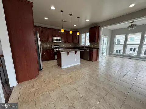 42682 Redeemer Ter, Brambleton, VA 20148 photo 17