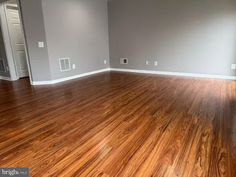 42682 Redeemer Ter, Brambleton, VA 20148 photo 10