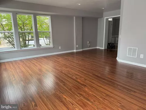 42682 Redeemer Ter, Brambleton, VA 20148 photo 8