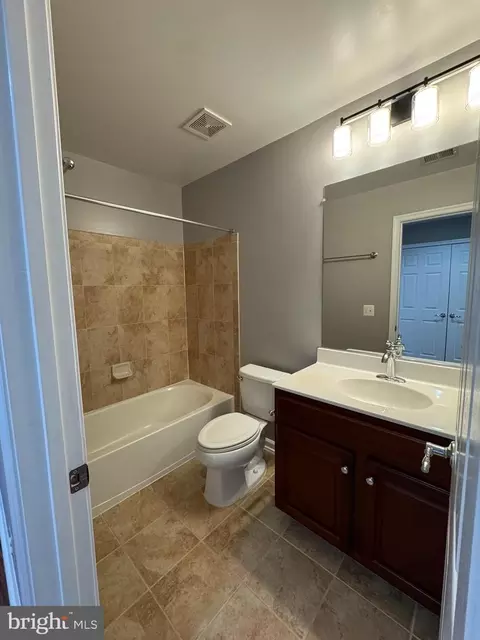 42682 Redeemer Ter, Brambleton, VA 20148 photo 30