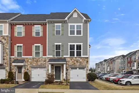 41690 Mcmonagle Sq, Aldie, VA 20105