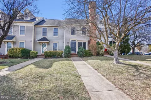 44069 Laceyville Ter, Ashburn, VA 20147