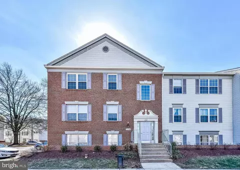 1106 Huntmaster Ter NE #301, Leesburg, VA 20176