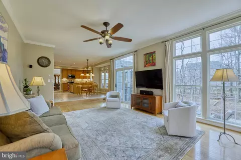 20767 Fenwick Dr, Ashburn, VA 20147 photo 15