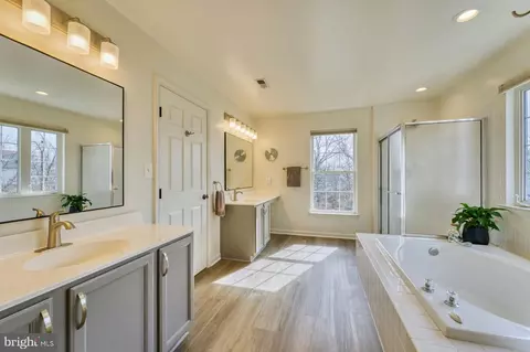 20767 Fenwick Dr, Ashburn, VA 20147 photo 22