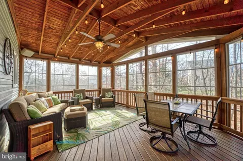 20767 Fenwick Dr, Ashburn, VA 20147 photo 40