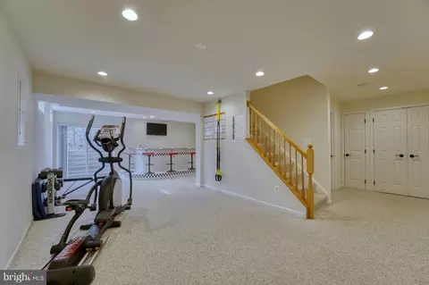 20767 Fenwick Dr, Ashburn, VA 20147 photo 31