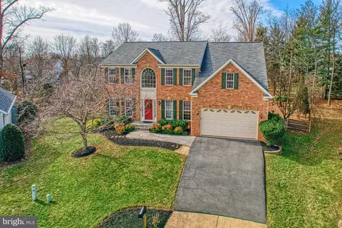 20767 Fenwick Dr, Ashburn, VA 20147