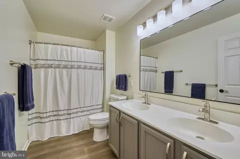 20767 Fenwick Dr, Ashburn, VA 20147 photo 30