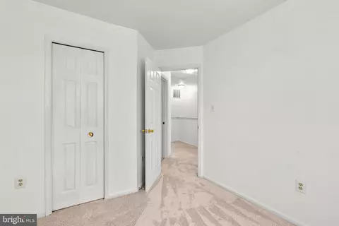 Entry Way - 20829 Apollo Ter, Ashburn, VA 20147 photo 2 of 2