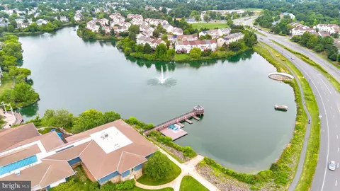 View/Area - 20829 Apollo Ter, Ashburn, VA 20147 photo 8 of 9