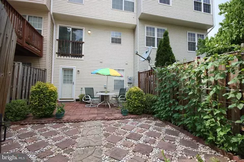 Exterior - 20829 Apollo Ter, Ashburn, VA 20147 photo 4 of 9