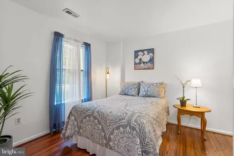 Bedroom - 20829 Apollo Ter, Ashburn, VA 20147 photo 5 of 5