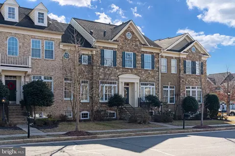 43587 Catchfly Ter, Leesburg, VA 20176