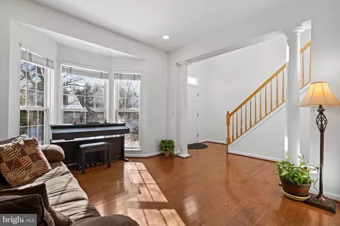 43390 Malin Ct, Ashburn, VA 20147 photo 4