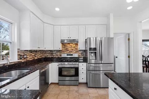43390 Malin Ct, Ashburn, VA 20147 photo 10