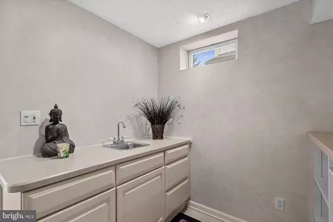 43390 Malin Ct, Ashburn, VA 20147 photo 31