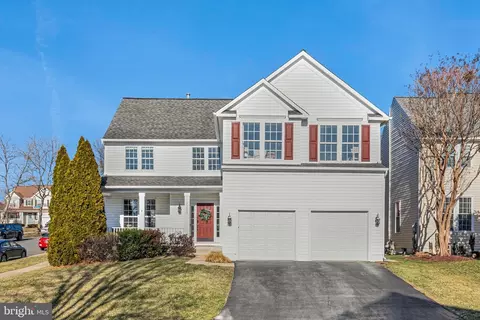 25900 Rickmansworth Ln, Chantilly, VA 20152