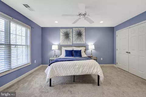 Bedroom - 42859 Chatelain Cir, Brambleton, VA 20148 photo 4 of 7
