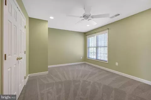 Bedroom - 42859 Chatelain Cir, Brambleton, VA 20148 photo 7 of 7