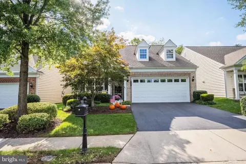 20407 Old Grey Pl, Ashburn, VA 20147