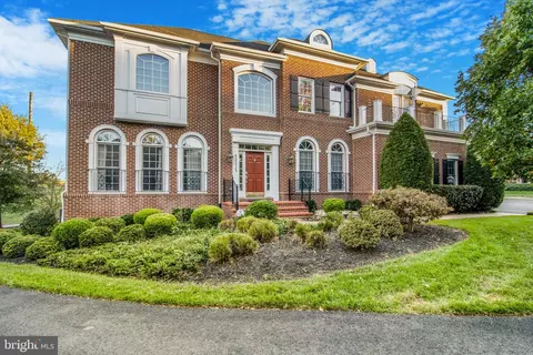 43515 Squirrel Ridge Pl, Leesburg, VA 20176