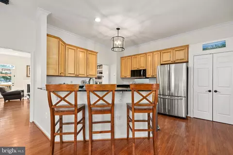 20697 Riptide Sq, Sterling, VA 20165 photo 15