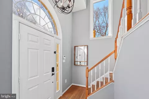 20697 Riptide Sq, Sterling, VA 20165 photo 5
