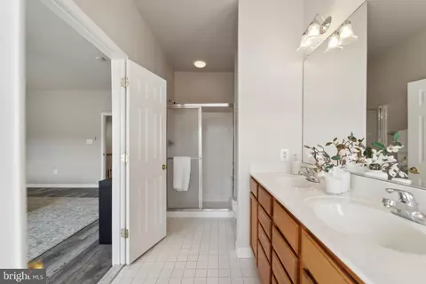 44263 Huron Ter, Ashburn, VA 20147 photo 17