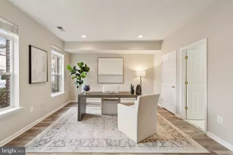 44263 Huron Ter, Ashburn, VA 20147 photo 3