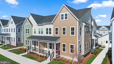 41913 Hogan Forest Ter, Aldie, VA 20105