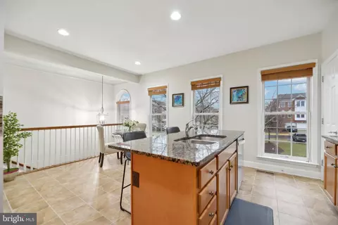 42880 Bittner Sq, Ashburn, VA 20148 photo 28