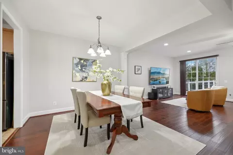 42880 Bittner Sq, Ashburn, VA 20148 photo 21