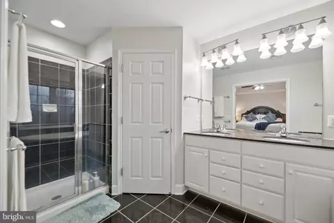 42880 Bittner Sq, Ashburn, VA 20148 photo 43