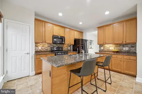 42880 Bittner Sq, Ashburn, VA 20148 photo 25