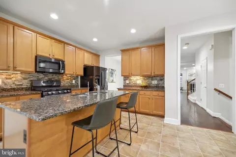 42880 Bittner Sq, Ashburn, VA 20148 photo 24