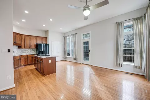 21943 Windover Dr, Broadlands, VA 20148 photo 11