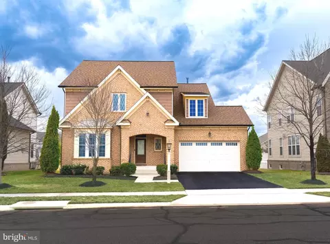 42435 Myan Gold Dr, Brambleton, VA 20148