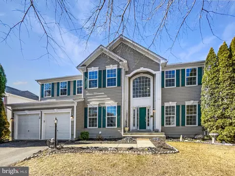 952 Devonshire Cir, Purcellville, VA 20132