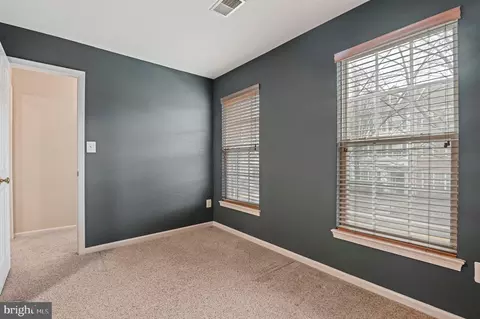 20330 Bowfonds St, Ashburn, VA 20147 photo 30