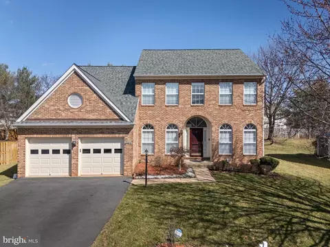 46874 Antioch Pl, Sterling, VA 20164