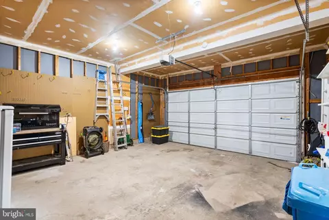 Entry Way - 20723 Fenwick Dr, Ashburn, VA 20147 photo 19 of 19